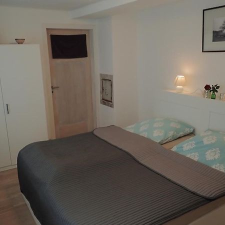 Ferienwohnung Holzmaden Am Platz 外观 照片